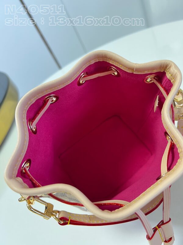 Louis Vuitton EARLY ACCESS