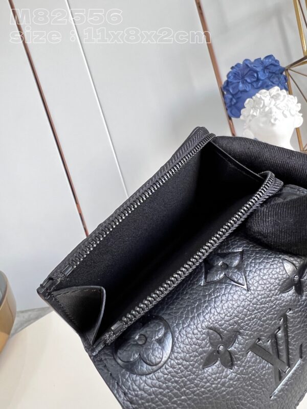 Louis Vuitton Slender Pilot