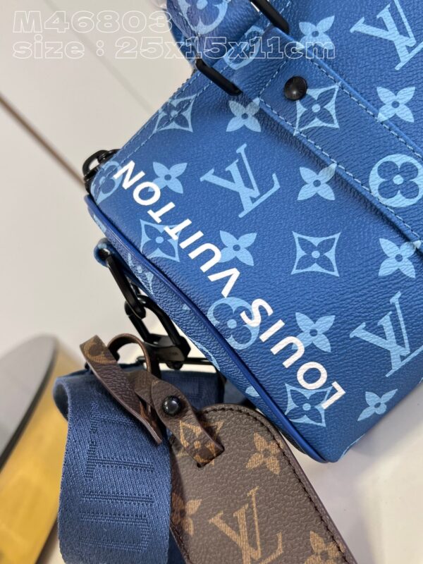 Louis Vuitton  Keepall Bandoulière 25