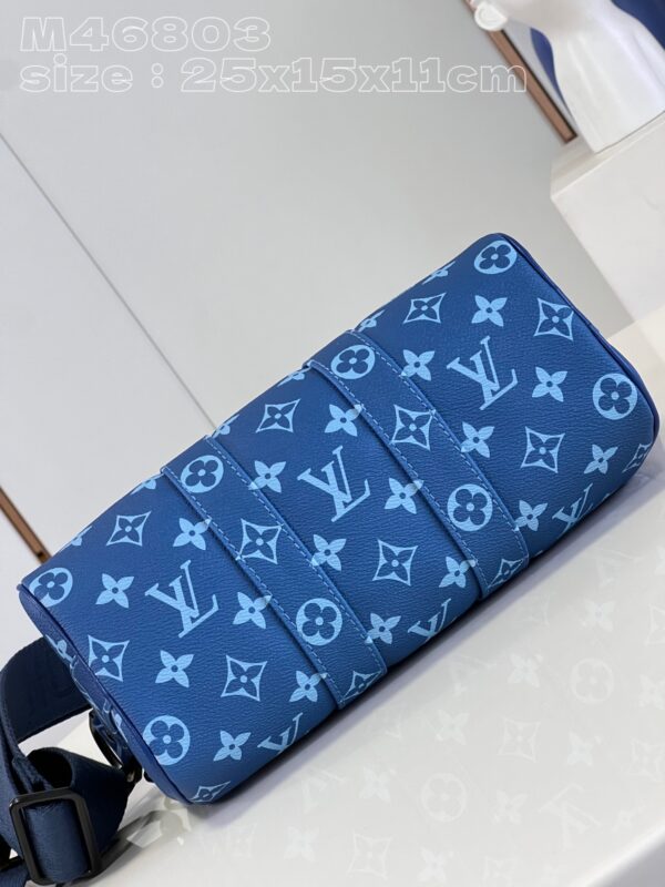Louis Vuitton  Keepall Bandoulière 25