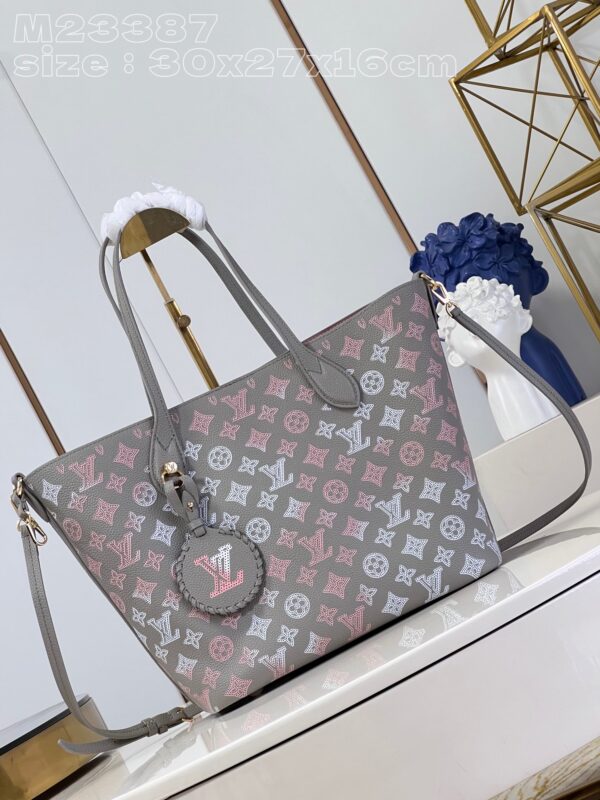 Louis Vuitton Bella