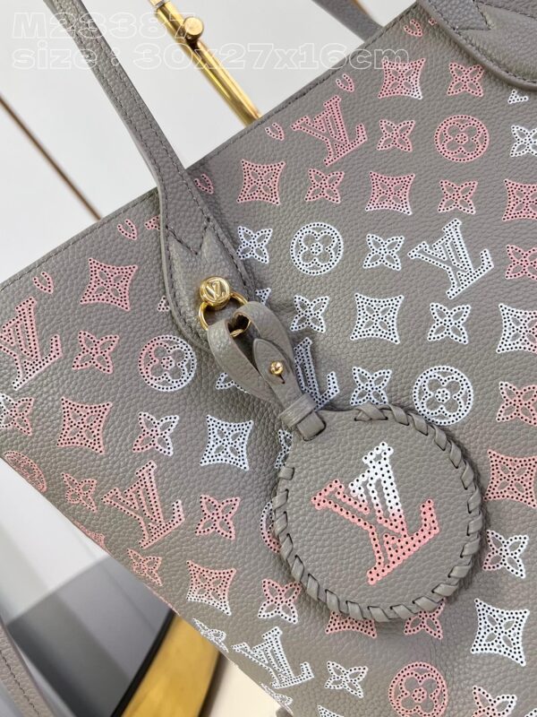 Louis Vuitton Bella