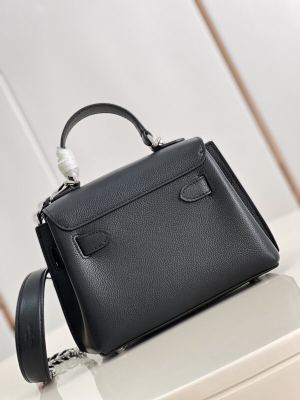 Louis Vuitton  Lockme Ever Mini
