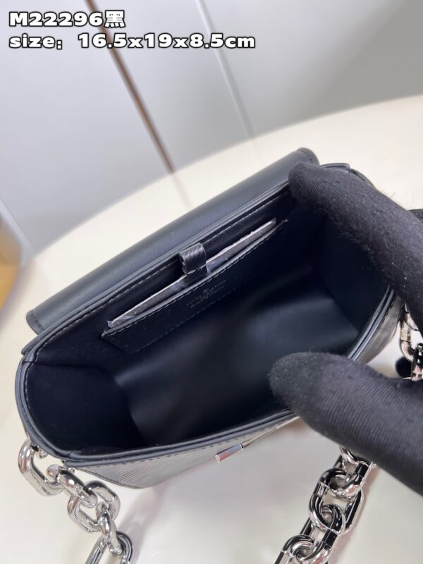 Louis Vuitton Twist Lock XL