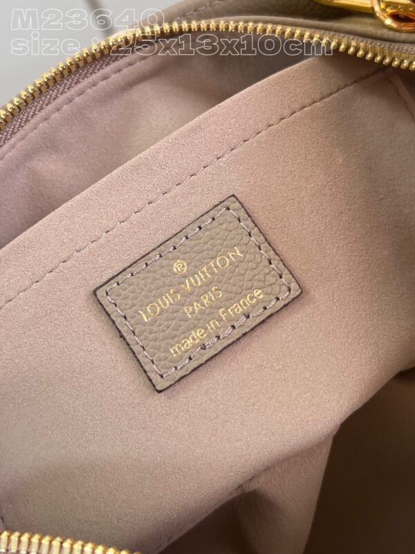 Louis Vuitton  OnTheGo East West