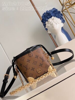 Louis Vuitton Noé Purse LV Charms