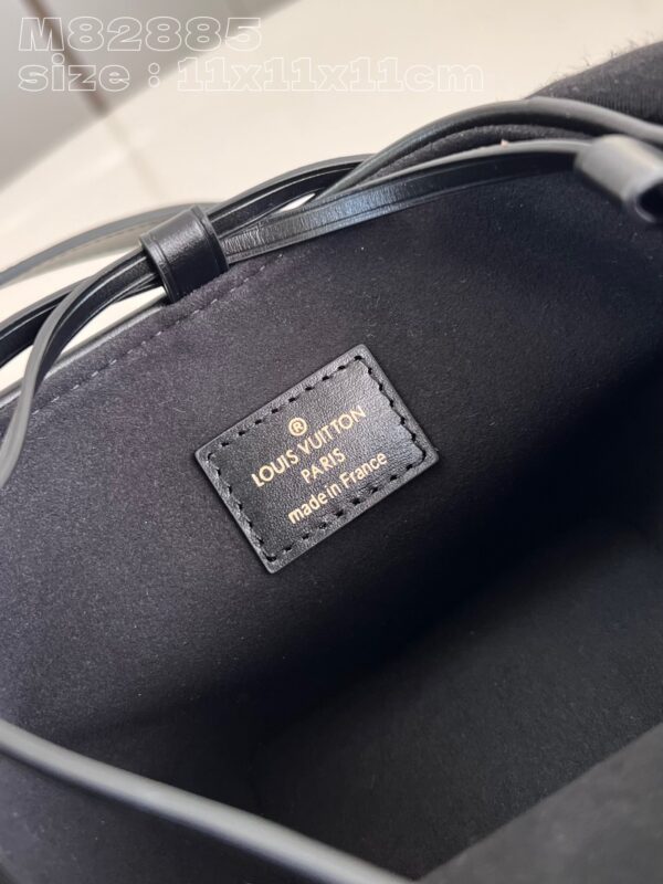 Louis Vuitton Noé Purse LV Charms