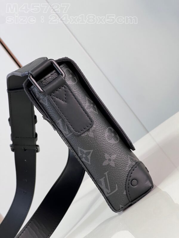 Louis Vuitton Trunk Messenger Bag
