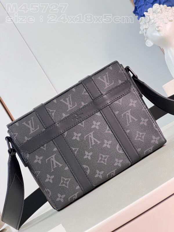 Louis Vuitton Trunk Messenger Bag