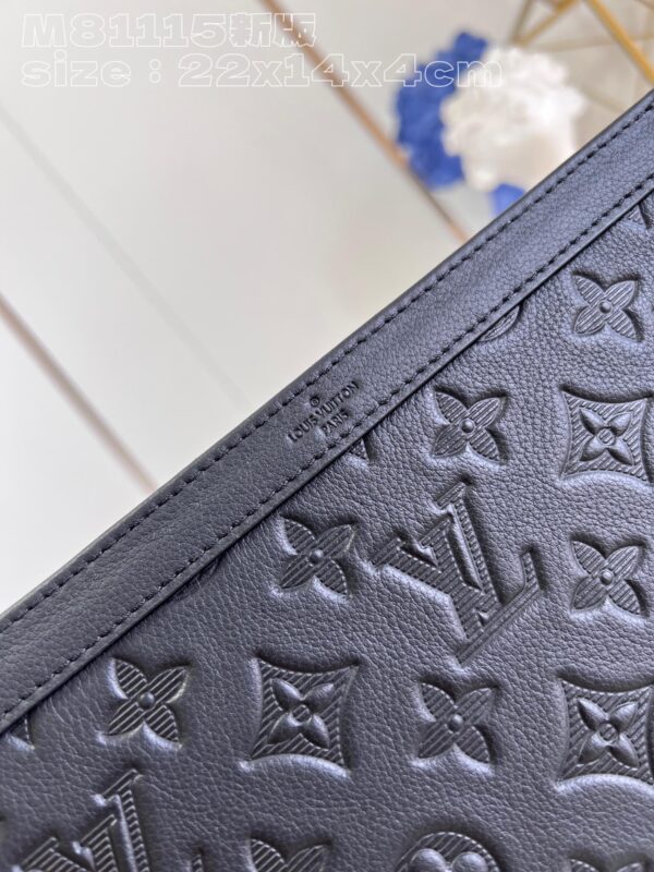 Louis Vuitton Gaston Wearable Wallet