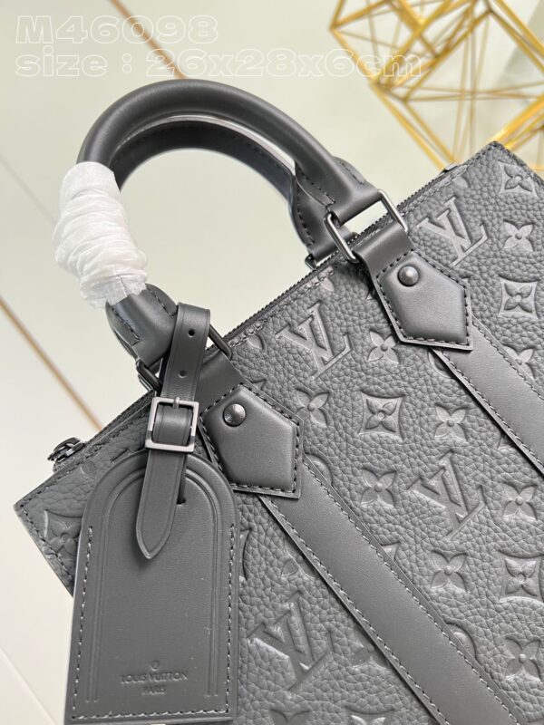 Louis Vuitton  Sac Plat Cross Handbag