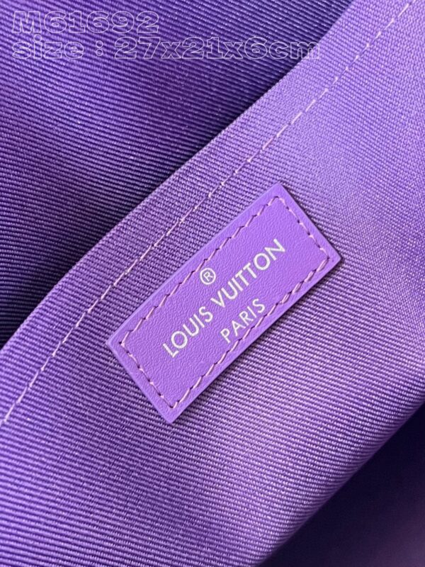 Louis Vuitton Pochette Voyage MM