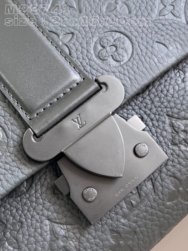Louis Vuitton S-Cape Messenger