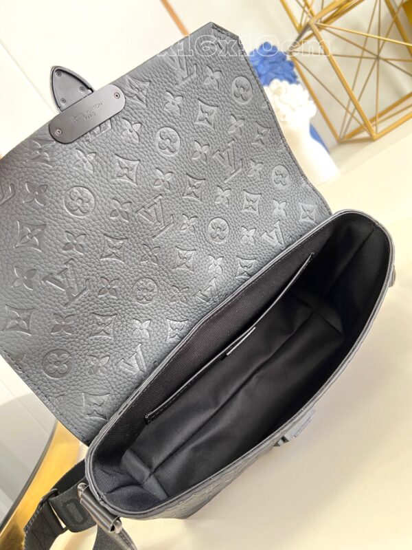 Louis Vuitton S-Cape Messenger