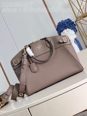 Louis Vuitton Lock It MM
