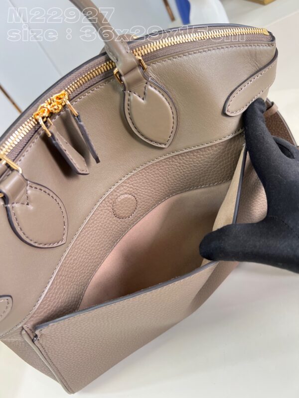 Louis Vuitton Lock It MM