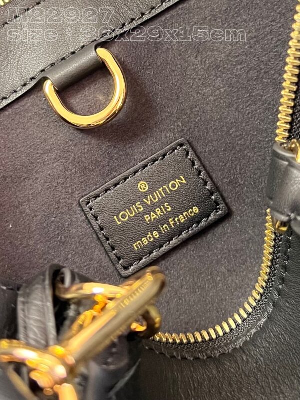 Louis Vuitton Lock It MM