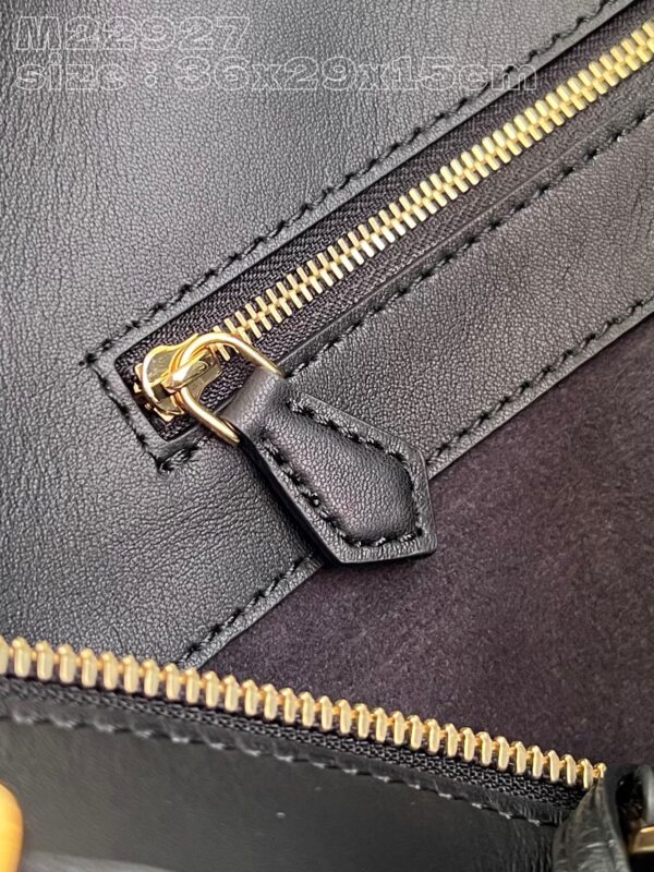Louis Vuitton Lock It MM