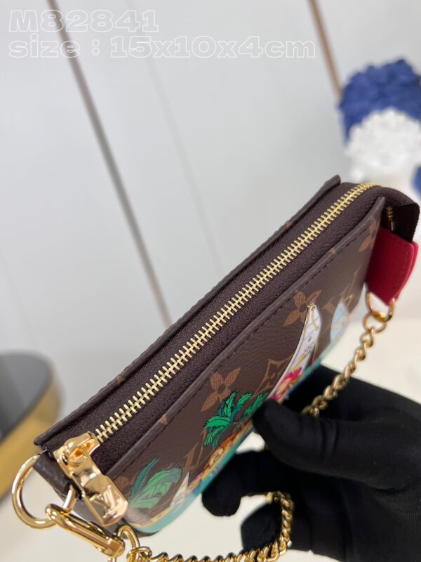 Louis Vuitton Mini Pochette Accessoires