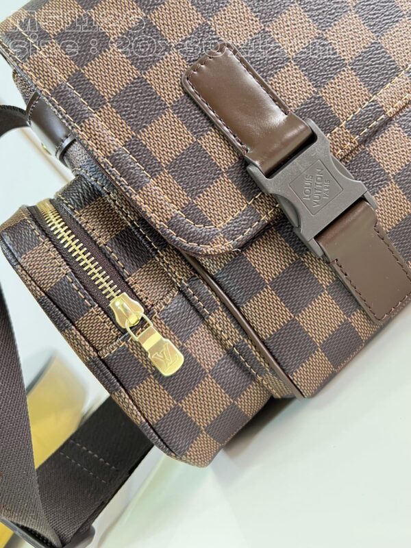 Louis Vuitton Damier Reporter Melville Brown