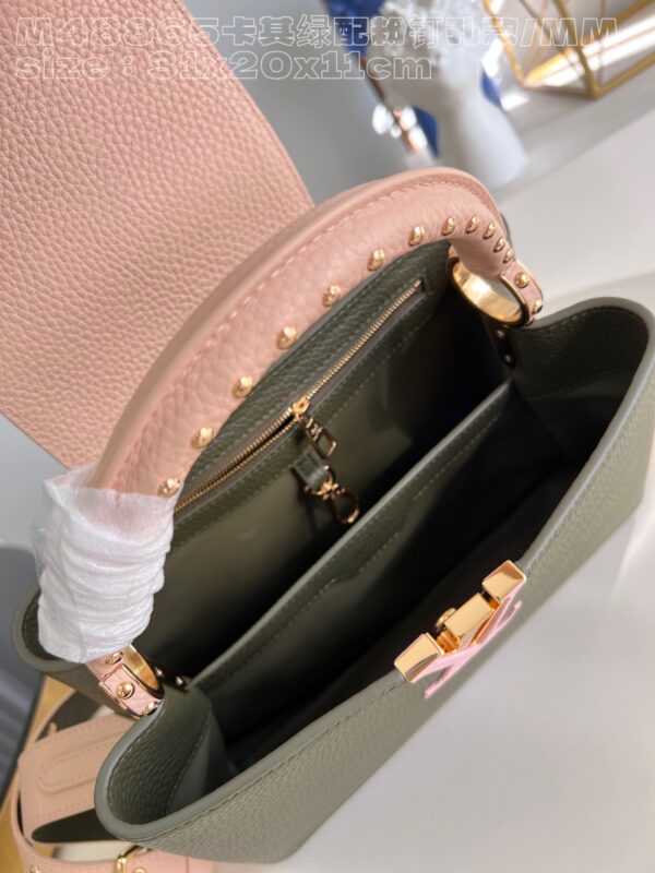 Louis Vuitton Capucines MM Handbag
