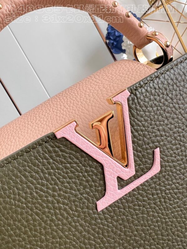 Louis Vuitton Capucines MM Handbag