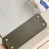 Louis Vuitton Capucines MM Handbag