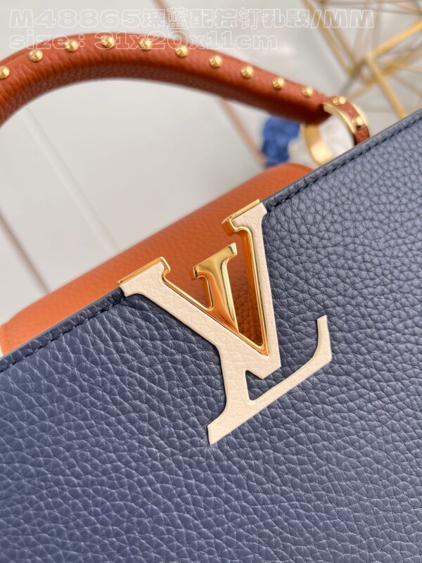 Louis Vuitton Capucines MM Handbag