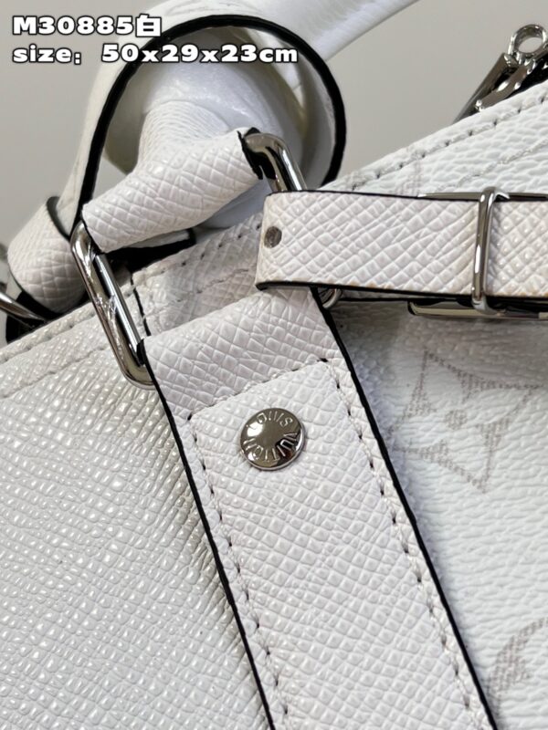 Louis Vuitton Keepall Bandoulière 50