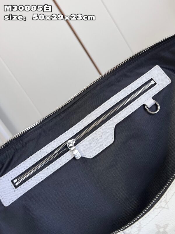 Louis Vuitton Keepall Bandoulière 50