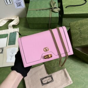 Gucci DIANA MINI BAG WITH BAMBOO