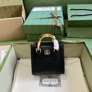 GUCCI DIANA SUPER MINI BAG
