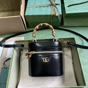 Gucci MINI BAMBOO SHOULDER BAG