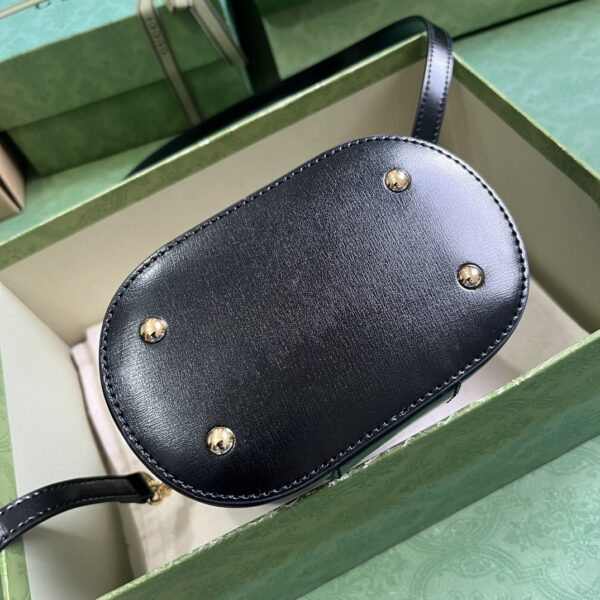 Gucci MINI BAMBOO SHOULDER BAG