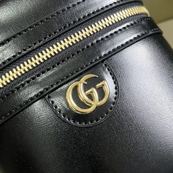 Gucci MINI BAMBOO SHOULDER BAG