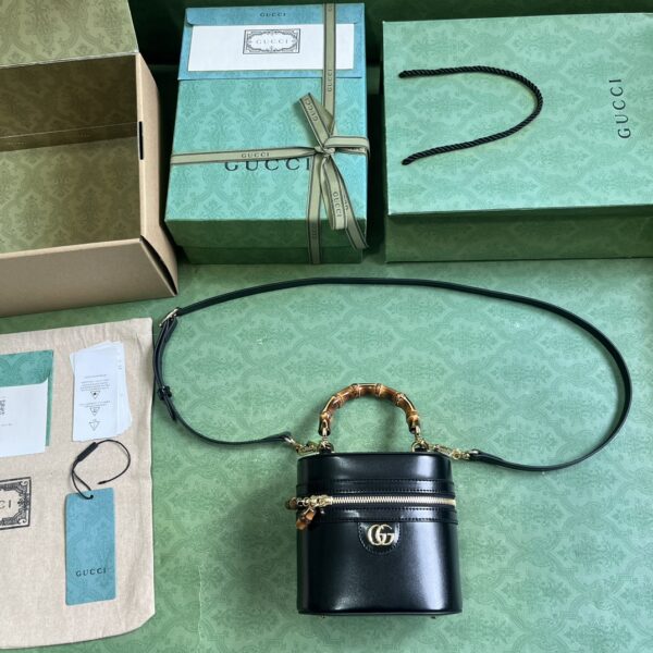 Gucci MINI BAMBOO SHOULDER BAG