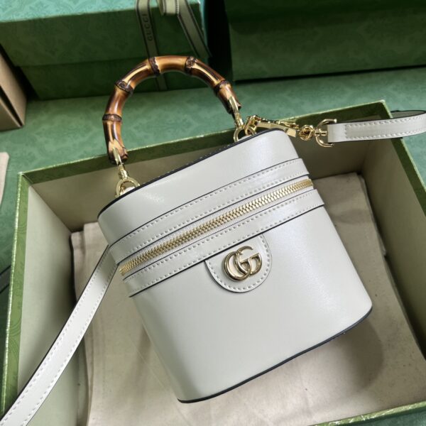 Gucci MINI BAMBOO SHOULDER BAG