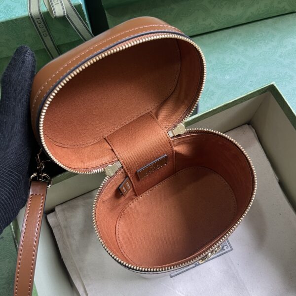 Gucci MINI BAMBOO SHOULDER BAG