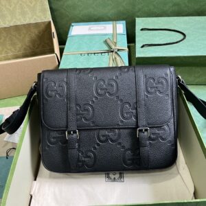 Gucci JUMBO GG MEDIUM MESSENGER BAG