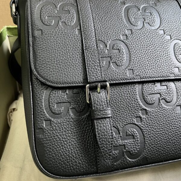 Gucci JUMBO GG MEDIUM MESSENGER BAG