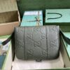 Gucci JUMBO GG MEDIUM MESSENGER BAG