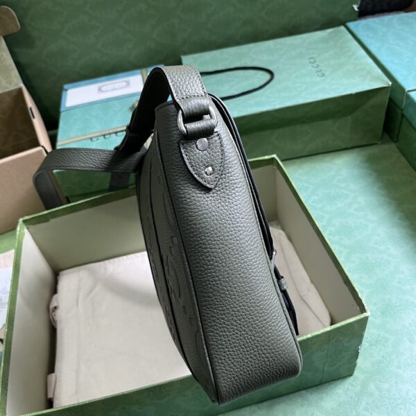 Gucci JUMBO GG MEDIUM MESSENGER BAG
