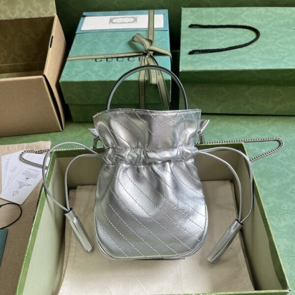 GUCCI BLONDIE MINI BUCKET BAG