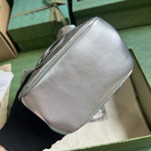 GUCCI BLONDIE MINI BUCKET BAG