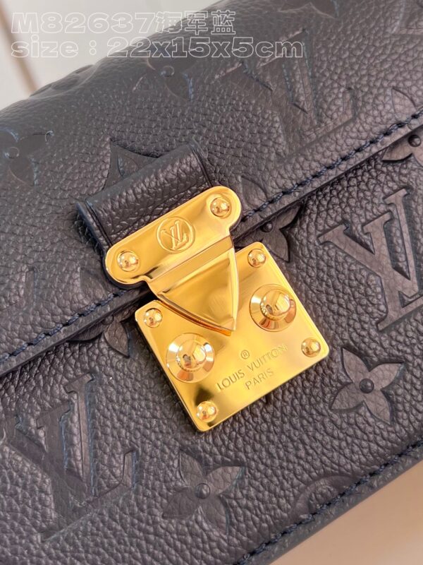 Louis Vuitton Wallet On Chain Métis