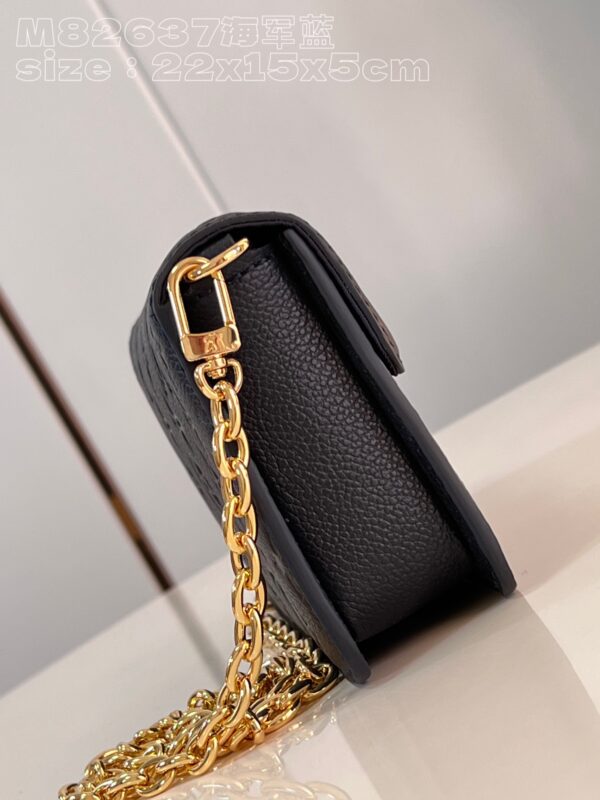 Louis Vuitton Wallet On Chain Métis