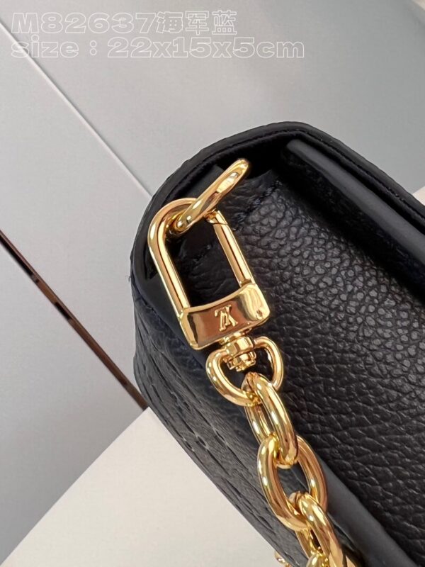 Louis Vuitton Wallet On Chain Métis