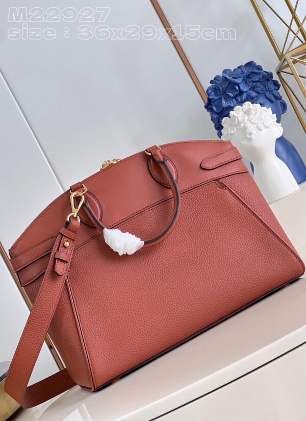Louis Vuitton Lock It MM