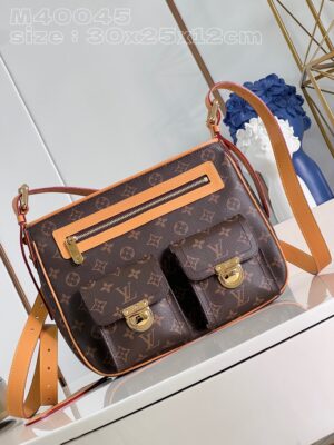 Louis Vuitton Hudson GM bag