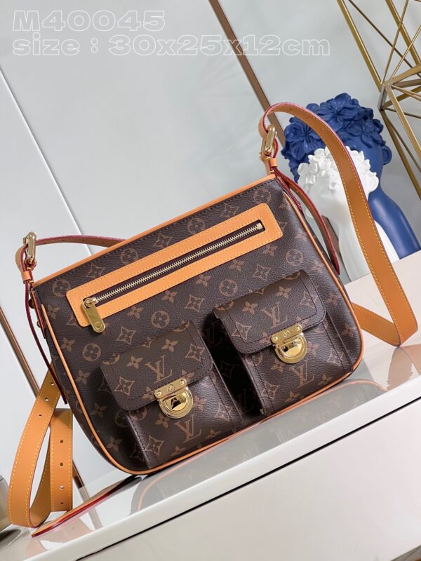 Louis Vuitton Hudson GM bag